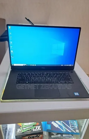 New Laptop Dell Precision 15 5520 32GB Intel Core I7 SSD 512GB