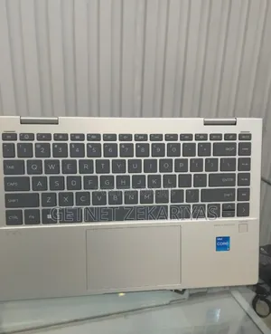 New Laptop HP Envy X360 8GB Intel Core I5 SSD 512GB