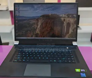 New Laptop Alienware M17x R2 16GB Intel Core I7 SSD 512GB