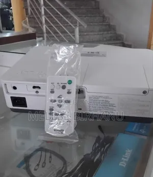 SONY DX-220 Model Projector