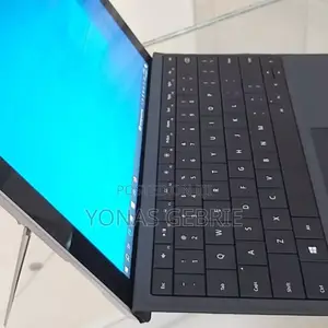 New Laptop HP Elite X2 1012 8GB SSD 512GB