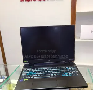 New Laptop Acer Predator Helios 300 16GB Intel Core I9 SSD 1T