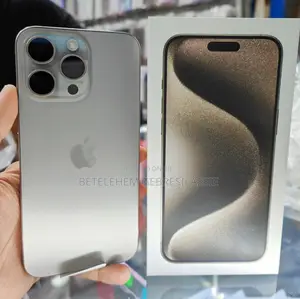 New Apple iPhone 15 Pro Max 256 GB Silver