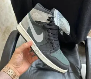 Air Jordan 1 Hi Element ‘Gore-Tex’ Shoes