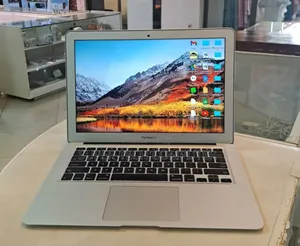 New Laptop Apple MacBook Air 2017 8GB Intel Core I5 SSD 128GB