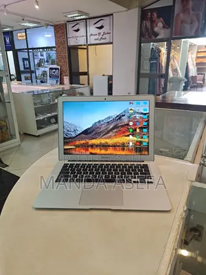 New Laptop Apple MacBook Air 2017 8GB Intel Core I5 SSD 128GB