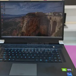 New Laptop Alienware M17x R2 16GB Intel Core I7 SSD 512GB
