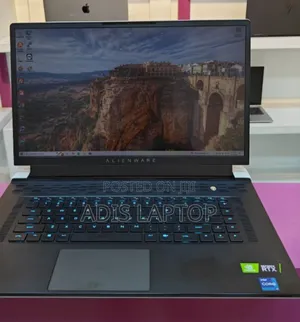 New Laptop Alienware M17x R2 16GB Intel Core I7 SSD 512GB
