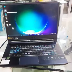 New Laptop Acer Predator Helios 300 16GB Intel Core I7 SSD 512GB