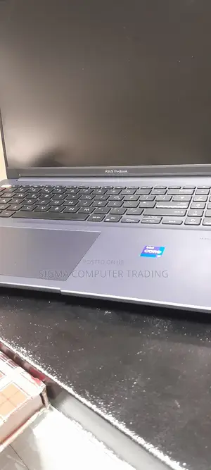 New Laptop Asus VivoBook 15 X505BA 20GB Intel Core I7 SSD 512GB