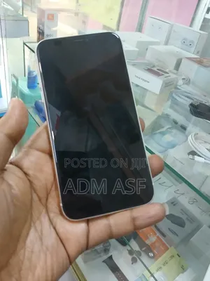 Apple iPhone 15 Pro Max 256 GB White