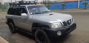 Nissan Patrol 2005 Silver