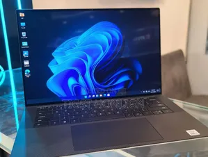 New Laptop Dell XPS 15 32GB Intel Core I7 SSD 512GB