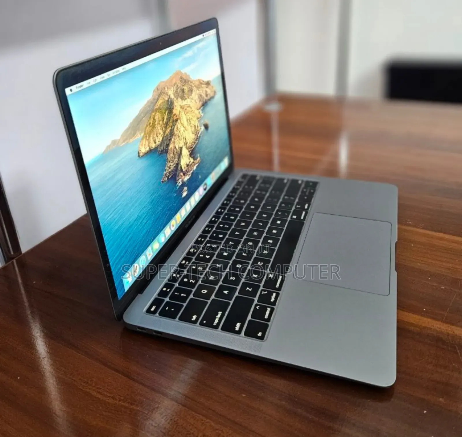 New Laptop Apple MacBook Air 2019 8GB Intel Core I5 SSD 128GB