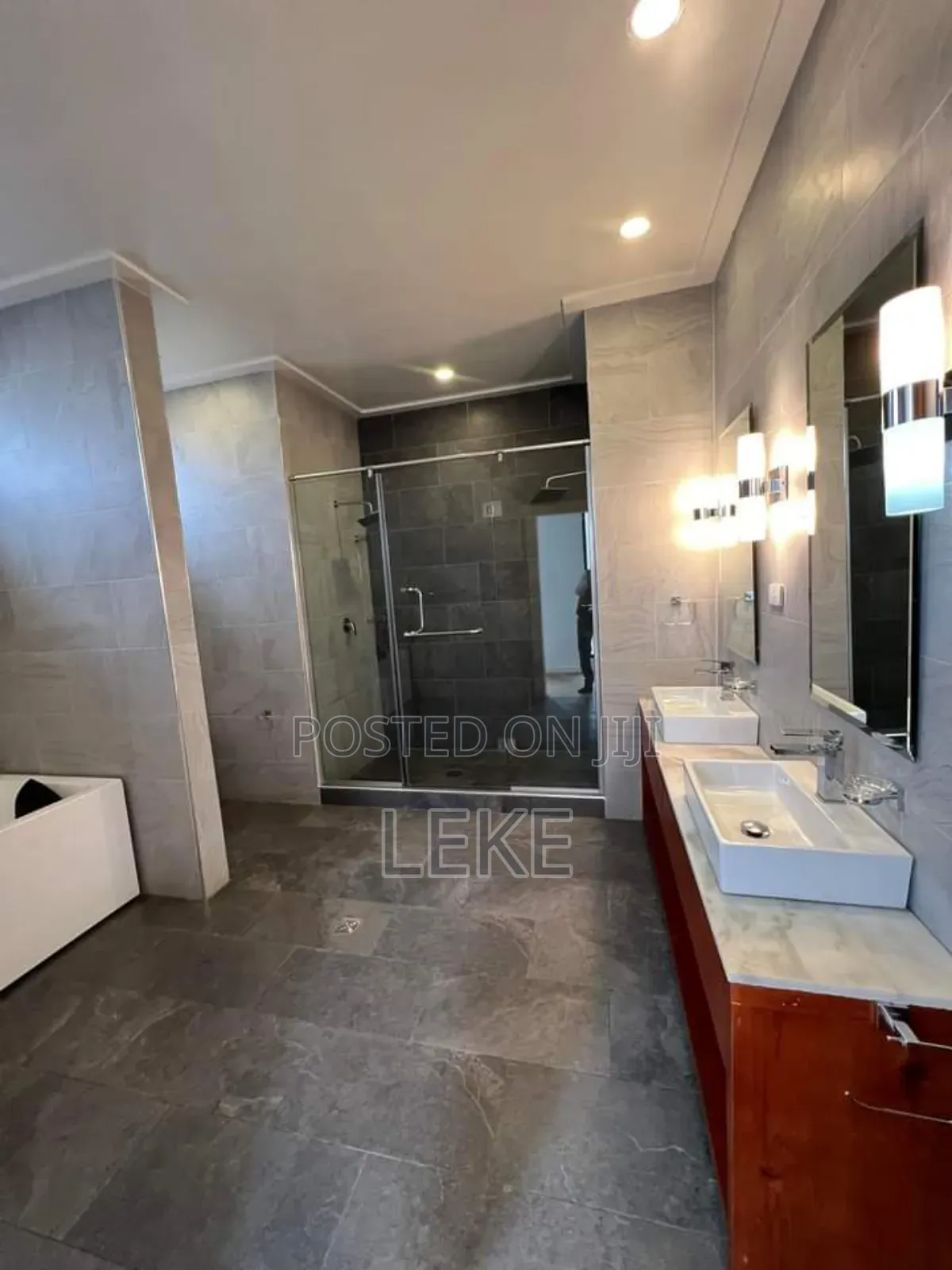 4bdrm House in Bole for rent