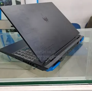 New Laptop Acer Predator Helios 300 16GB Intel Core I9 SSD 1T