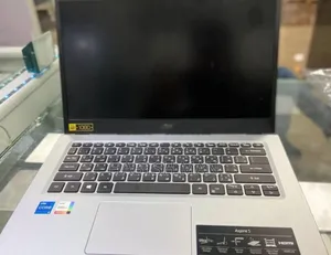 New Laptop Acer Aspire 3 8GB Intel Core i5 SSD 512GB