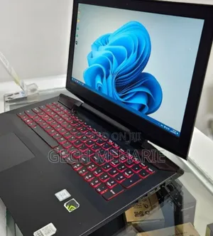 New Laptop Lenovo IdeaPad Y730 8GB Intel Core I5 SSD 128GB