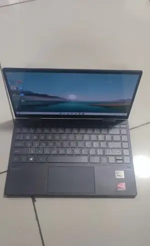 New Laptop HP Envy 15 8GB AMD Ryzen 5 SSD 256GB