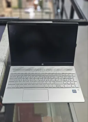 New Laptop HP Pavilion 15 8GB Intel Core I7 SSD 512GB