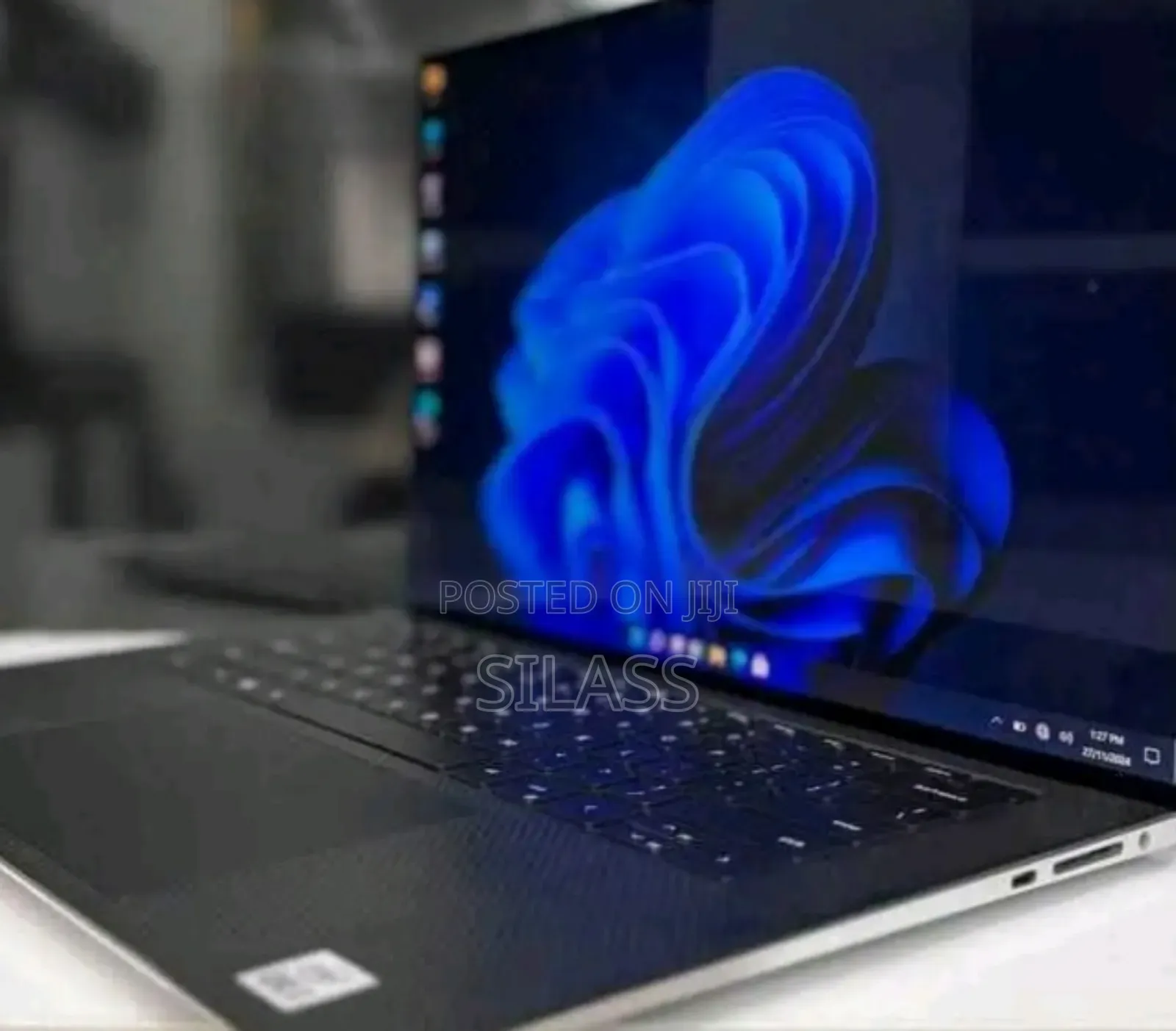 New Laptop Dell XPS 15 32GB Intel Core I7 SSD 512GB