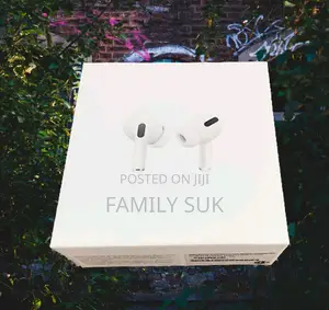Airpod Pro Earbud Guarantees Flawless Bluetooth Connection