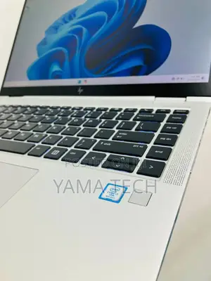 New Laptop HP EliteBook X360 1030 G4 16GB Intel Core I7 SSD 512GB