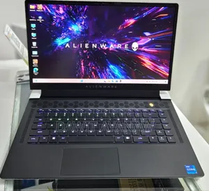 New Laptop Dell Alienware M15 R7 32GB Intel Core I7 SSD 1T