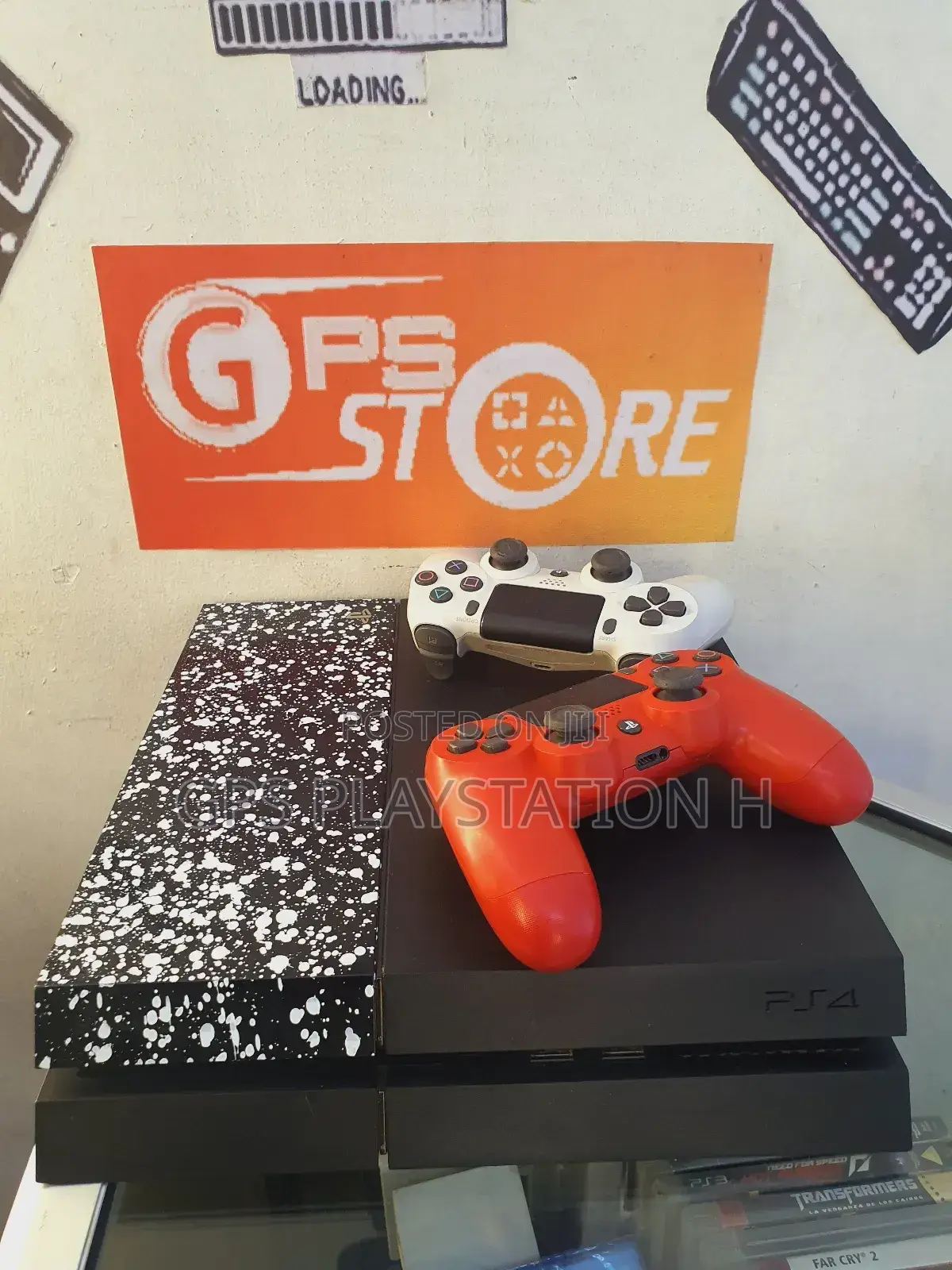Ps 4 Standard Model Playstation 4 Yrvvvvv