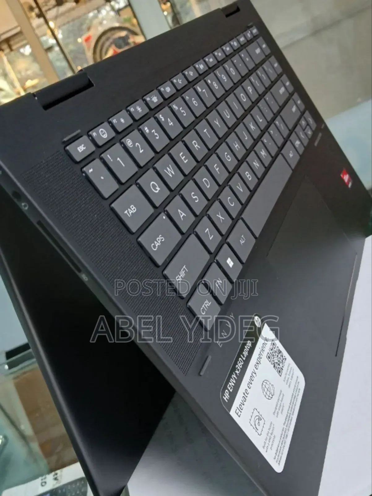 New Laptop HP Envy X360 8GB AMD Ryzen 5 SSD 512GB