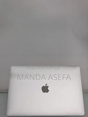 New Laptop Apple MacBook Pro 2017 8GB Intel Core i5 SSD 256GB