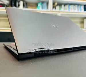 New Laptop HP Envy X360 16GB AMD Ryzen 7 SSD 512GB