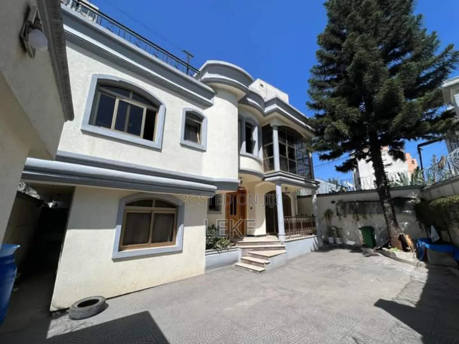 5bdrm House in Bole for rent