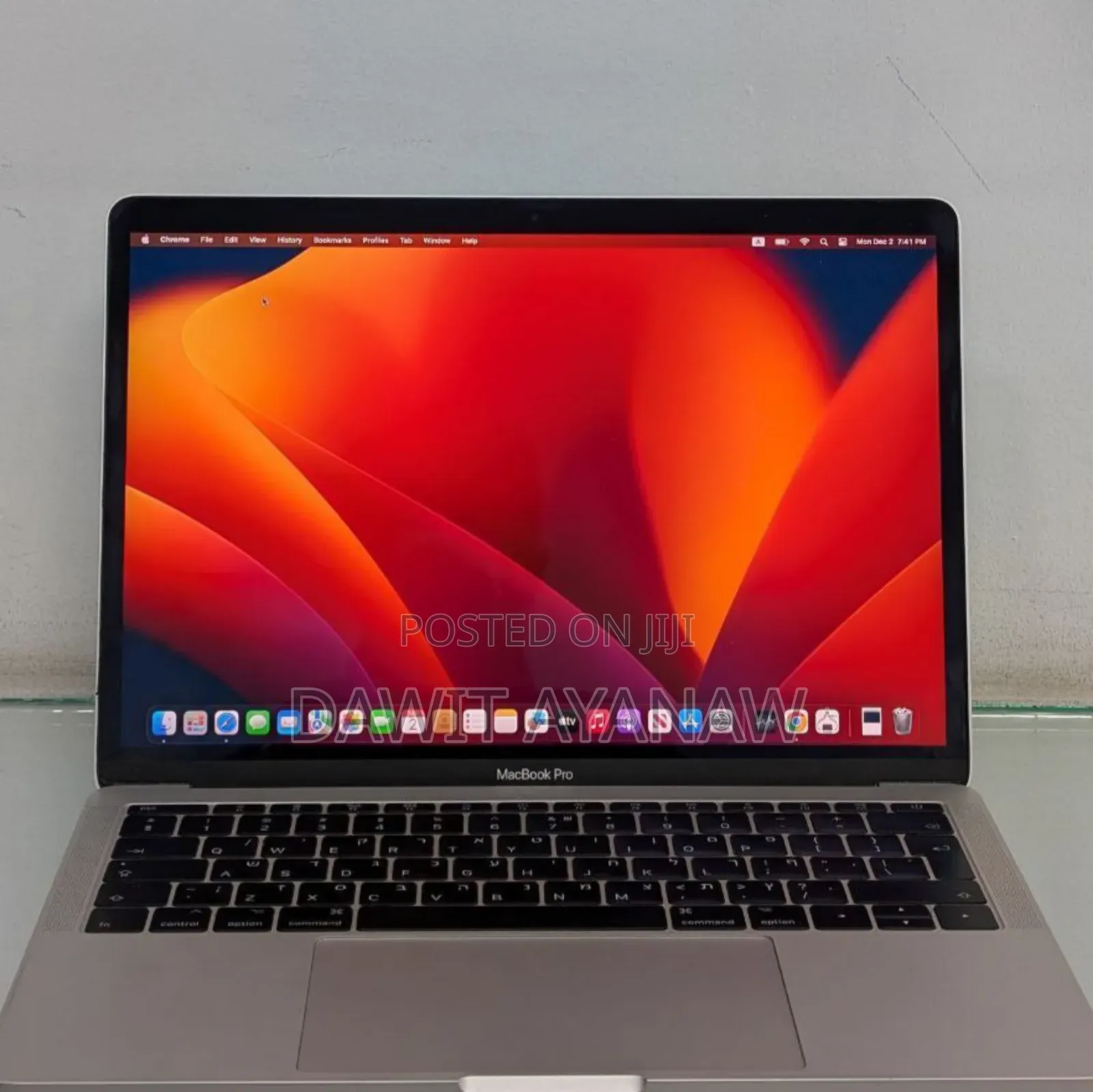 New Laptop Apple MacBook Pro 2017 8GB Intel Core I5 SSD 256GB