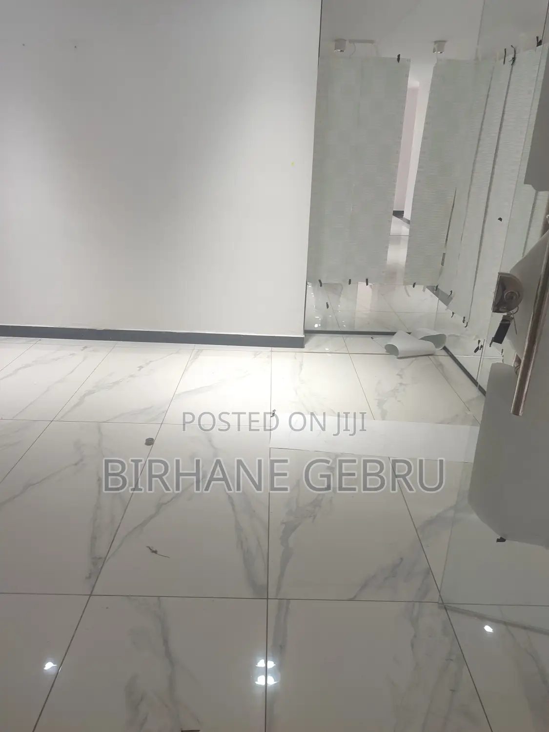 Luxury Rent for Office