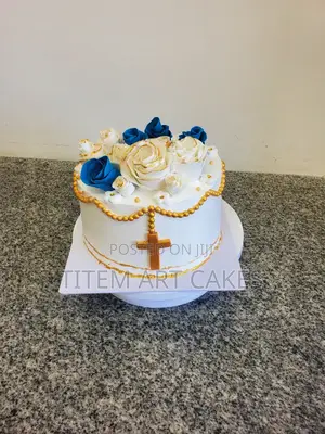 Chrstena Cake