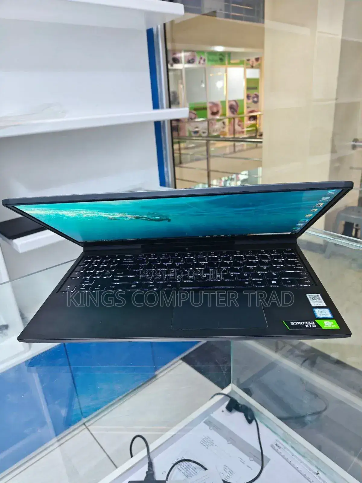 New Laptop Lenovo Legion Y520 16GB Intel Core I5 SSD 1T