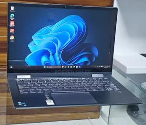 New Laptop Lenovo Yoga 700 12GB Intel Core I7 SSD 512GB