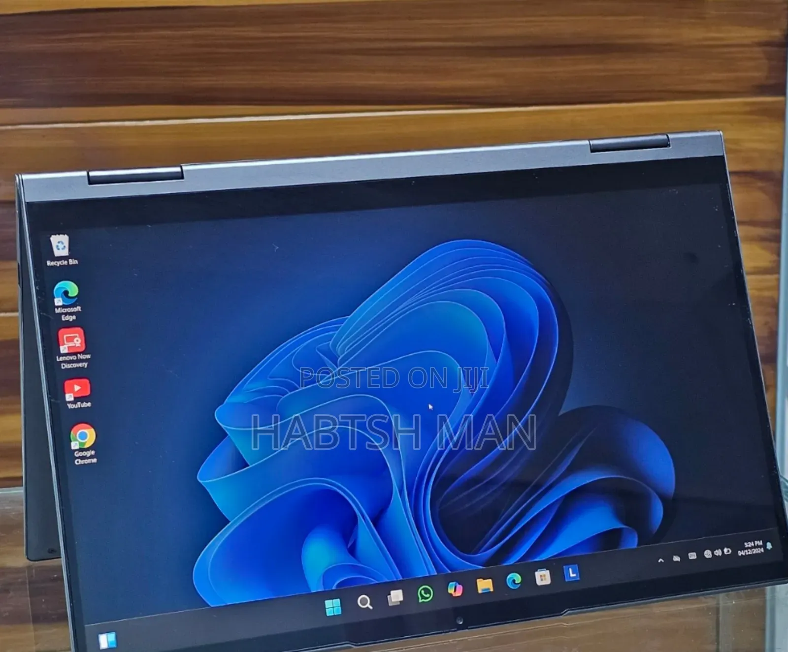 New Laptop Lenovo Yoga 700 12GB Intel Core I7 SSD 512GB