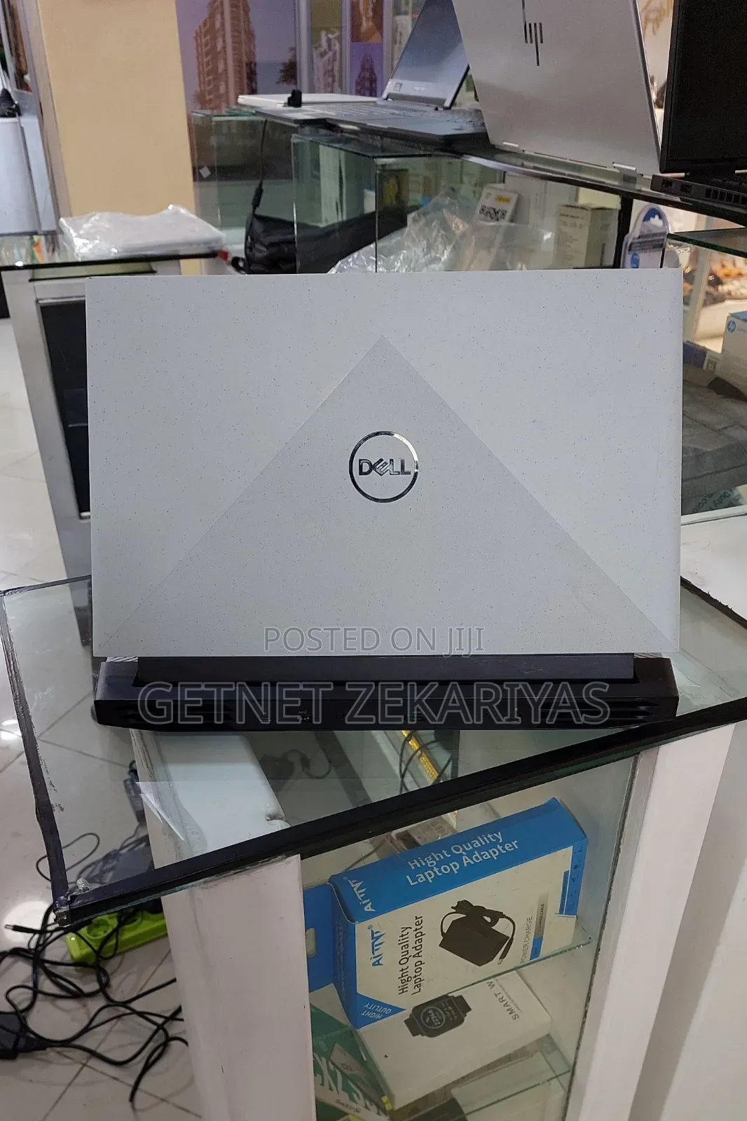 New Laptop Dell G15 5535 16GB AMD Ryzen 7 SSD 512GB
