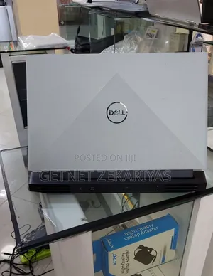 New Laptop Dell G15 5535 16GB AMD Ryzen 7 SSD 512GB