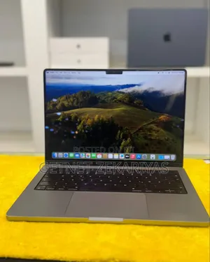 New Laptop Apple MacBook Pro 2021 M1 16GB Apple M1 Pro SSD 512GB