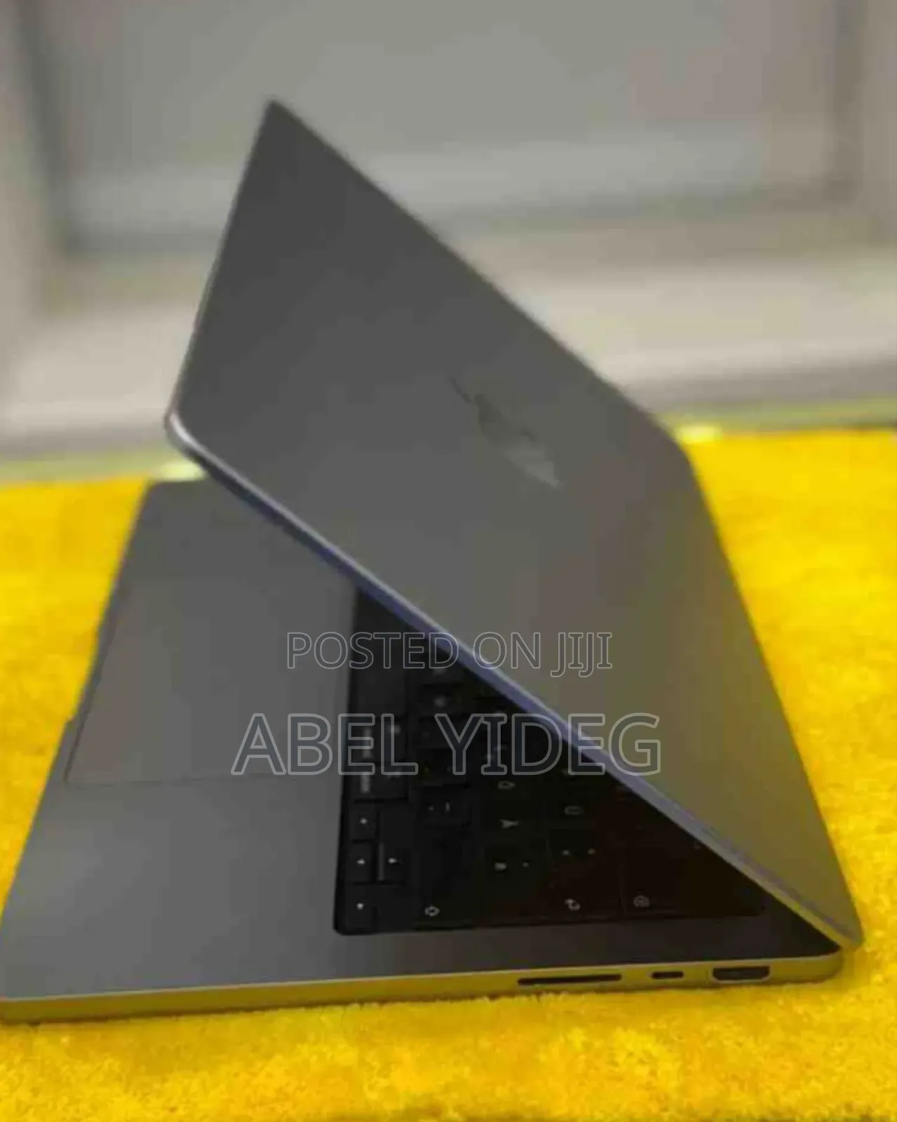New Laptop Apple MacBook Pro 2021 M1 16GB Apple M1 Pro SSD 512GB