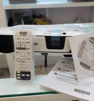 Brand New With Manual Epson Projector Model Name: 08