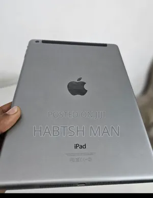New Apple iPad 10.2 (2021) 64 GB Silver
