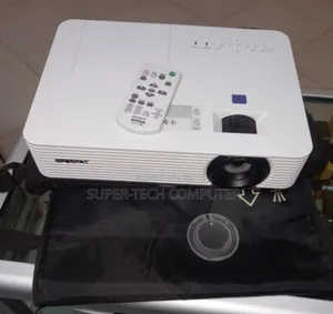 Sony VPL Dx221