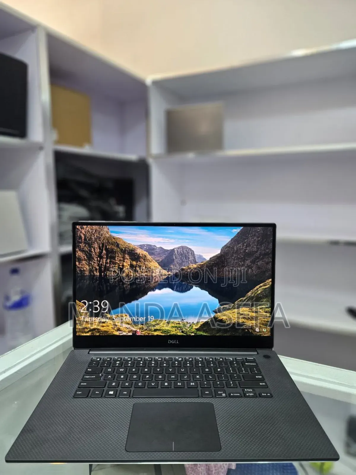 New Laptop Dell Precision 5540 32GB Intel Core I7 SSD 1T