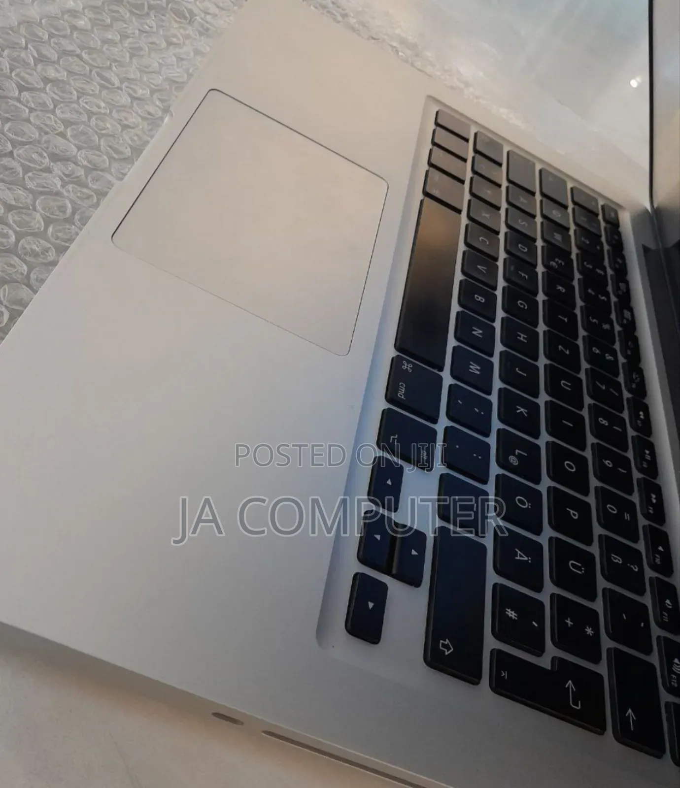 New Laptop Apple MacBook Pro 2011 8GB Intel Core I5 SSD 500GB