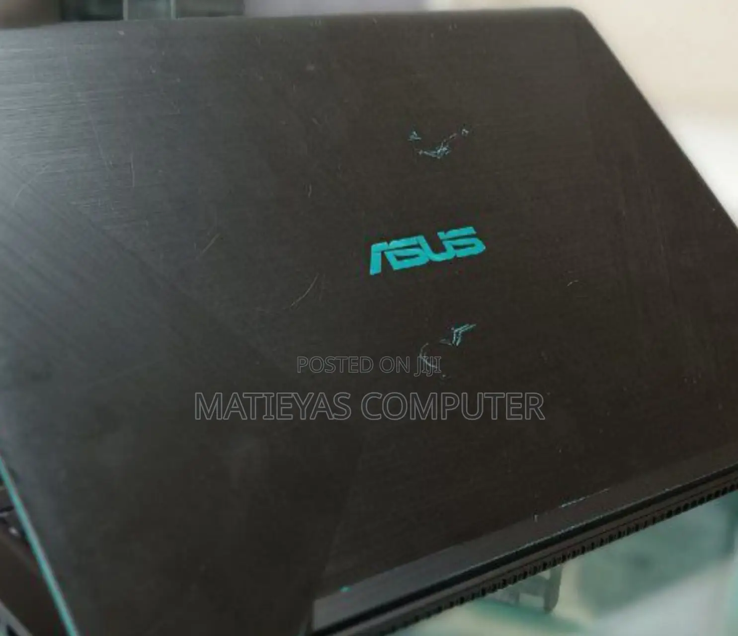 Laptop Asus VivoBook 15 X505BA 16GB Intel Core I7 HDD+SSD 256GB