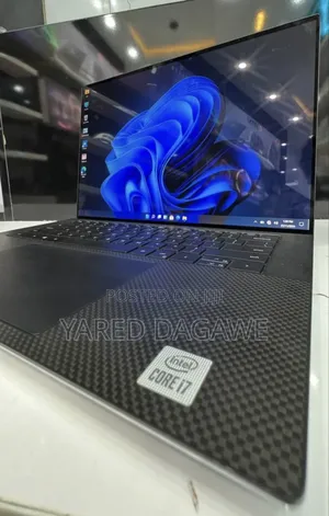 New Laptop Dell XPS 15 32GB Intel Core I7 SSD 512GB